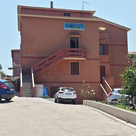 Guest House Tra Rocce E Mare La Maddalena  Luaran gambar