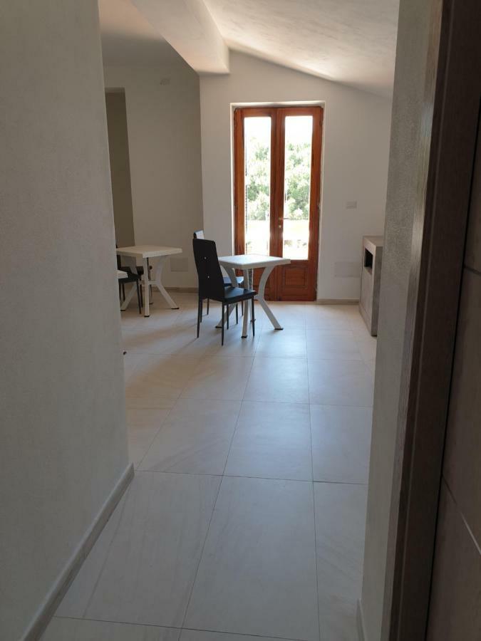 Guest House Tra Rocce E Mare La Maddalena  Luaran gambar