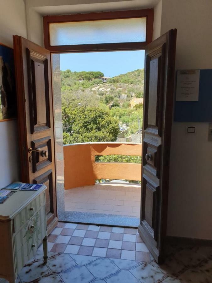 Guest House Tra Rocce E Mare La Maddalena  Luaran gambar